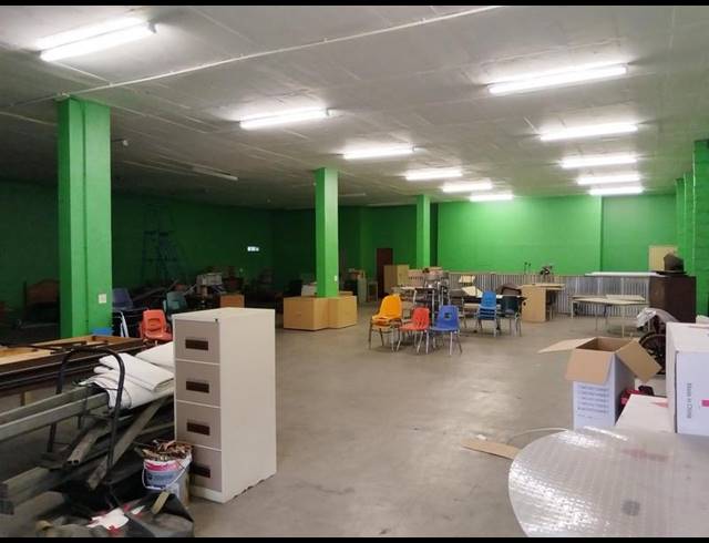 BUSINESS PROPERTY TO RENT IN KULEKA